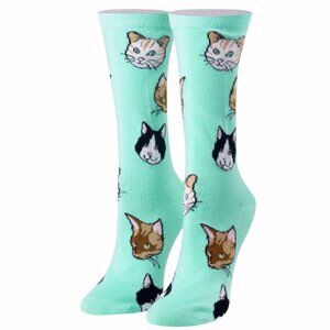 Cats Athletic Black Crew Socks – Medium NEW Fast Ship
